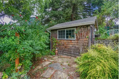 532 E Stonecreek Dr, La Center, WA 98629 - Photo 35