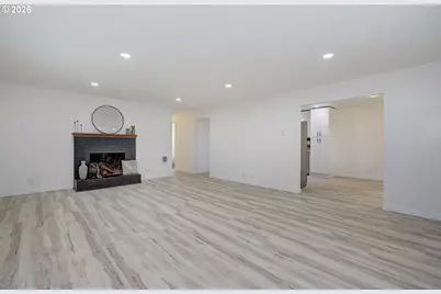 8910 NE 82nd St, Vancouver, WA 98662 - Photo 5