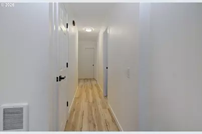 8910 NE 82nd St, Vancouver, WA 98662 - Photo 13