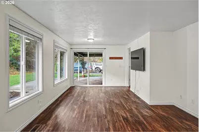 20450 Abiqua Rd, Scotts Mills, OR 97375 - Photo 11