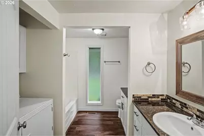 20450 Abiqua Rd, Scotts Mills, OR 97375 - Photo 15