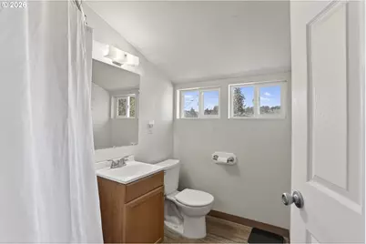 2322 Columbia Blvd, Saint Helens, OR 97051 - Photo 23