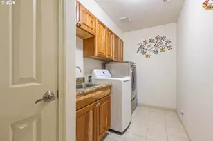 757 Echo Dr, Roseburg, OR 97470 - Photo 35