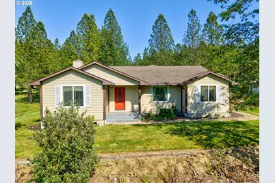 757 Echo Dr, Roseburg, OR 97470 - Photo 1
