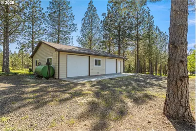 757 Echo Dr, Roseburg, OR 97470 - Photo 39