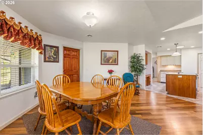 757 Echo Dr, Roseburg, OR 97470 - Photo 13