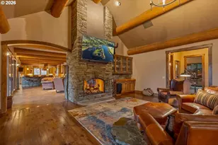 23087 Watercourse Way, Bend, OR 97701 - Photo 7