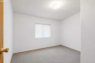 31855 NW Sage Ct, North Plains, OR 97133 - Photo 5