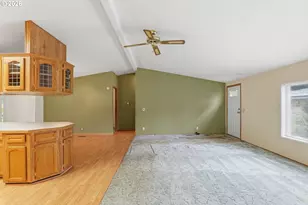 31855 NW Sage Ct, North Plains, OR 97133 - Photo 3