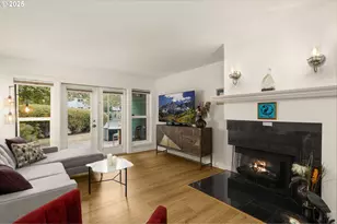 4980 S Landing Dr, Portland, OR 97239 - Photo 7