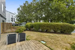 4980 S Landing Dr, Portland, OR 97239 - Photo 19