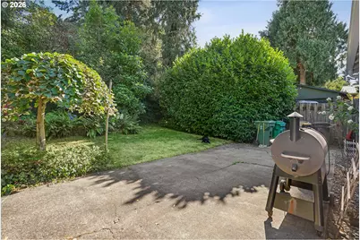 1032 Laurel St, Lake Oswego, OR 97034 - Photo 33