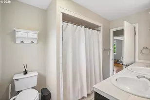 1032 Laurel St, Lake Oswego, OR 97034 - Photo 31