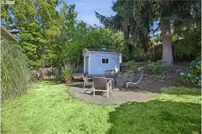 1032 Laurel St, Lake Oswego, OR 97034 - Photo 37