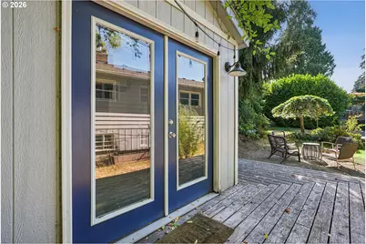 1032 Laurel St, Lake Oswego, OR 97034 - Photo 39