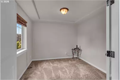 574 Prairie St, Woodburn, OR 97071 - Photo 7