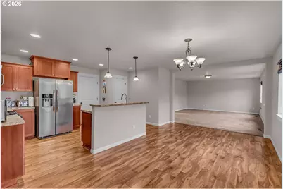 574 Prairie St, Woodburn, OR 97071 - Photo 15
