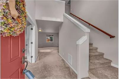 574 Prairie St, Woodburn, OR 97071 - Photo 5