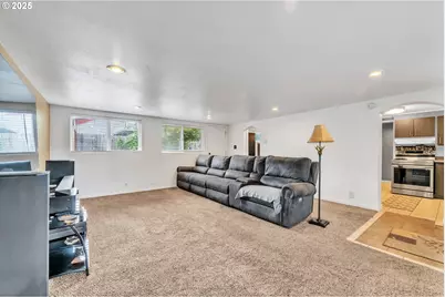 193 Santa Clara Ave, Eugene, OR 97404 - Photo 5