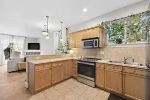 9128 N Hudson St, Portland, OR 97203 - Photo 9