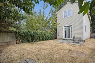 9128 N Hudson St, Portland, OR 97203 - Photo 31