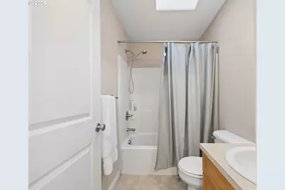 9128 N Hudson St, Portland, OR 97203 - Photo 23