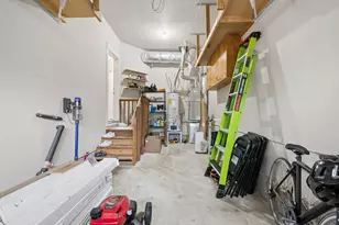 9128 N Hudson St, Portland, OR 97203 - Photo 29