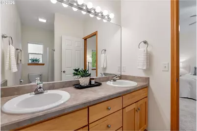 790 Henderson Rd, Hood River, OR 97031 - Photo 15