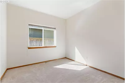 790 Henderson Rd, Hood River, OR 97031 - Photo 19