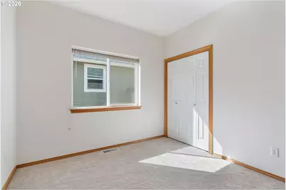 790 Henderson Rd, Hood River, OR 97031 - Photo 17