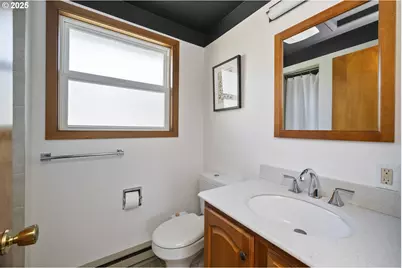 12505 SE Mill Ct, Portland, OR 97233 - Photo 25