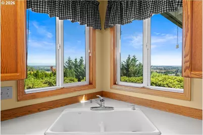 209 NW Alder St, Dundee, OR 97115 - Photo 15