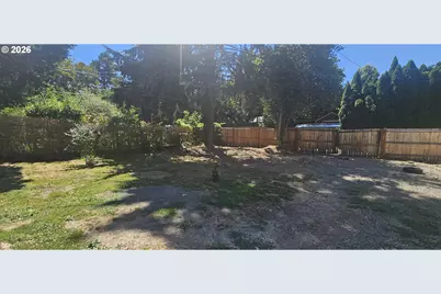 10238 N James St, Portland, OR 97203 - Photo 11