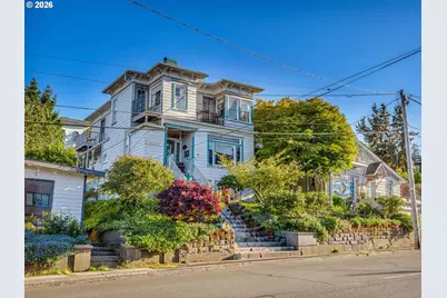 847 Exchange St, Astoria, OR 97103 - Photo 1