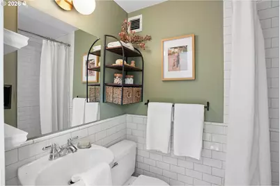 1005 SW Park Ave #302, Portland, OR 97205 - Photo 19