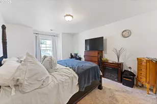 83 SE 176th Pl, Portland, OR 97233 - Photo 17