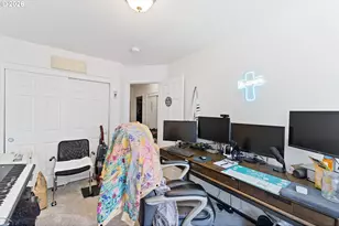 83 SE 176th Pl, Portland, OR 97233 - Photo 21