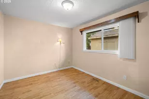 2521 SE Clark Ct, Troutdale, OR 97060 - Photo 25