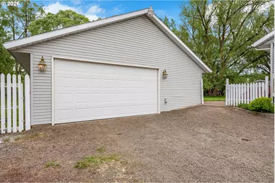 405 Residence St, Enterprise, OR 97828 - Photo 5