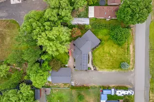 405 Residence St, Enterprise, OR 97828 - Photo 3