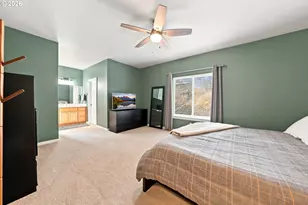 2614 Loma Vista Dr, Roseburg, OR 97471 - Photo 15