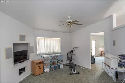135 Light Ct, Roseburg, OR 97471 - Photo 17
