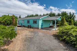 135 Light Ct, Roseburg, OR 97471 - Photo 25