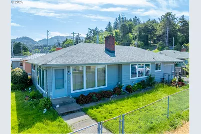 29545 Bailor St, Gold Beach, OR 97444 - Photo 45