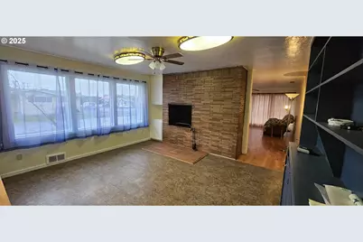 29545 Bailor St, Gold Beach, OR 97444 - Photo 17
