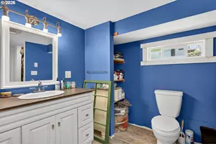 241 NE Shepherd Ave, Stevenson, WA 98648 - Photo 23