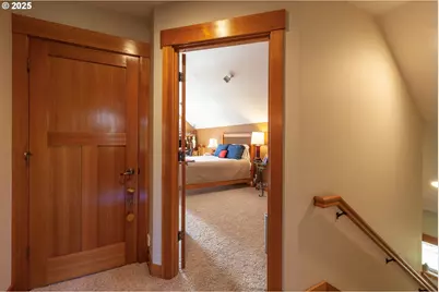 3056 Highway 35, Hood River, OR 97031 - Photo 39