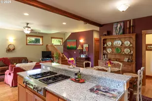 3056 Hwy 35, Hood River, OR 97031 - Photo 21