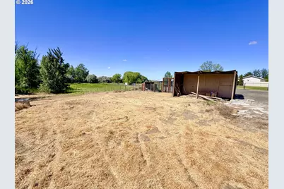 75727 Depot Ln, Irrigon, OR 97844 - Photo 9