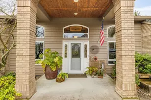 2490 NW Horizon Dr, McMinnville, OR 97128 - Photo 3